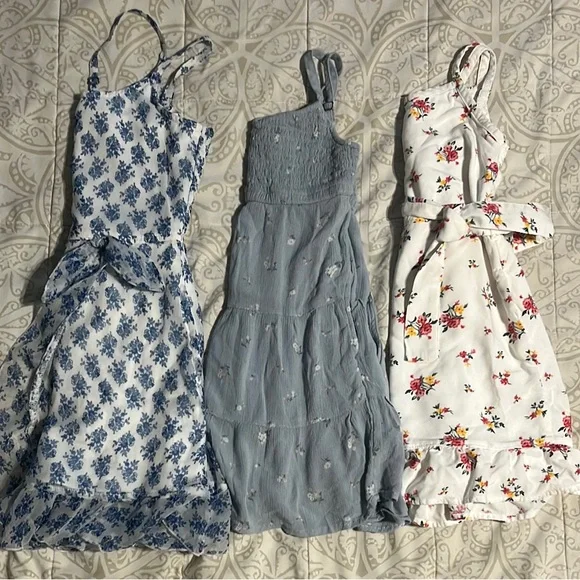 white and blue toile dress Francesca Blue Toile Maxi Dress – Confetti Boutique